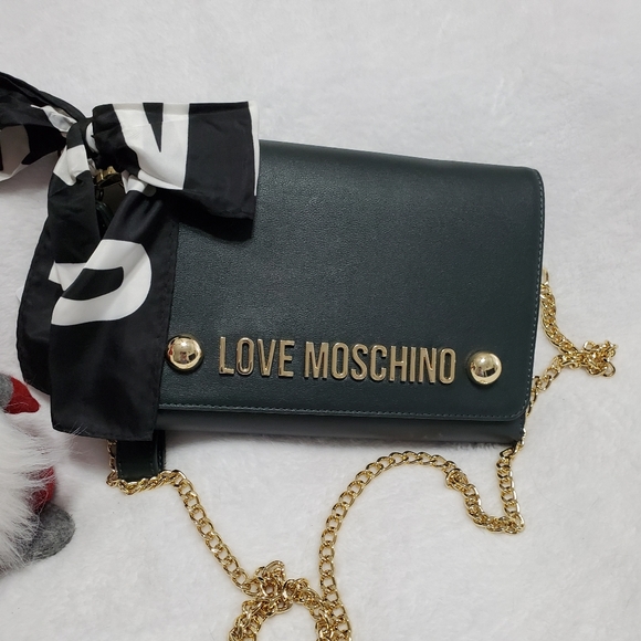 love moschino chain crossbody bag